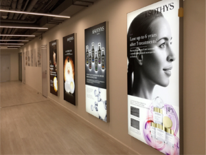 короб настенный световой